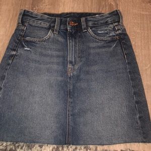 Denim skirt!